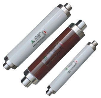 XRNT变压器掩护拔出式高压限流熔断器